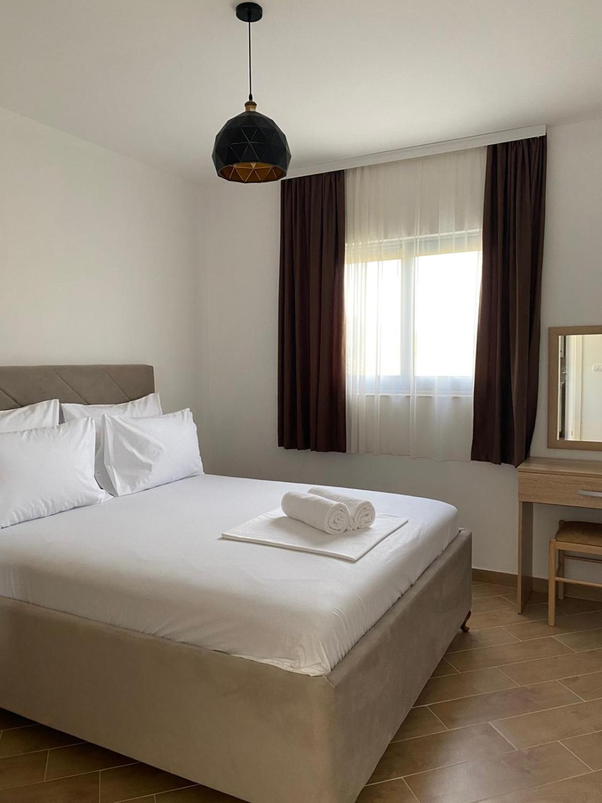 Imperial Family Resort Улцин Екстериор снимка