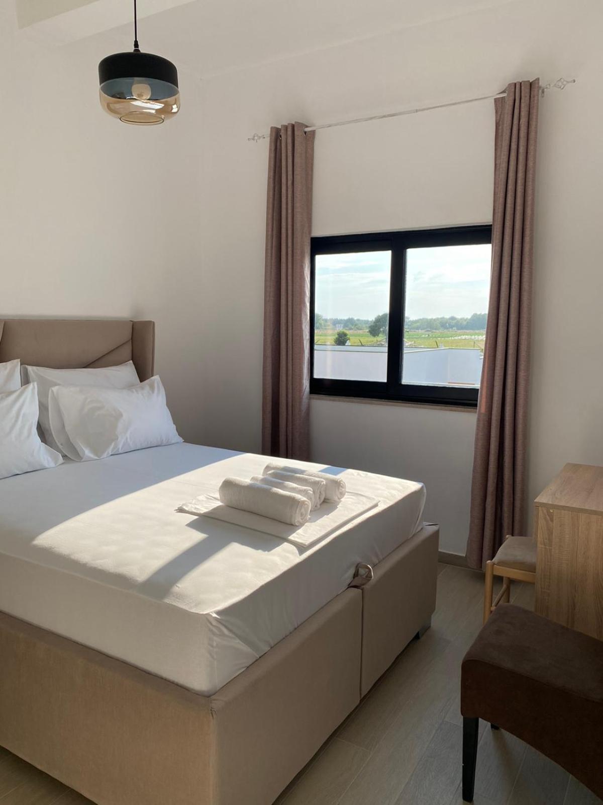 Imperial Family Resort Улцин Екстериор снимка